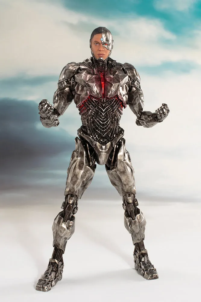 JUSTICE LEAGUE: Cyborg ArtFX  PVC Statue